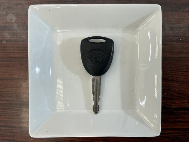 ムーヴL SAII ナビ ETC USB接続 ワンセグTVナビ ETC USB接続 ワンセグTV アイドリングストップ 横滑り防止装置 盗難防止装置 キーレスエントリー ドアバイザー スマアシ ヘッドライトレべライザー 電動格納ドアミラー マニュアルエアコン(京都府)の中古車