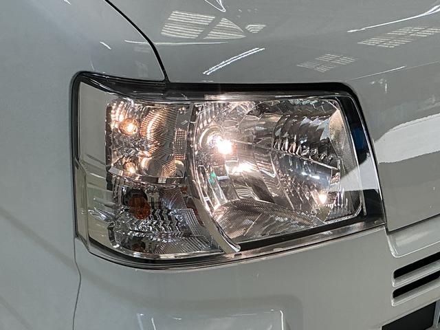 ハイゼットカーゴデッキバンG CVT車 オートマチックハイビーム スマアシCVT車 オートマチックハイビーム 両側スライドドア 前後コーナーセンサー スマートアシスト アイドリングストップ 盗難防止装置 横滑り防止装置 プッシュスタート スマートキー 12V電源ソケット(京都府)の中古車