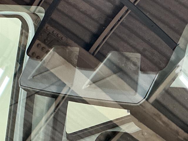 ハイゼットカーゴデッキバンG CVT車 オートマチックハイビーム スマアシCVT車 オートマチックハイビーム 両側スライドドア 前後コーナーセンサー スマートアシスト アイドリングストップ 盗難防止装置 横滑り防止装置 プッシュスタート スマートキー 12V電源ソケット(京都府)の中古車