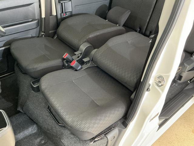 ハイゼットカーゴデッキバンG CVT車 オートマチックハイビーム スマアシCVT車 オートマチックハイビーム 両側スライドドア 前後コーナーセンサー スマートアシスト アイドリングストップ 盗難防止装置 横滑り防止装置 プッシュスタート スマートキー 12V電源ソケット(京都府)の中古車