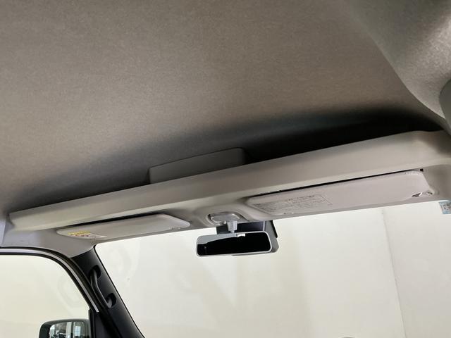 ハイゼットカーゴデッキバンG CVT車 オートマチックハイビーム スマアシCVT車 オートマチックハイビーム 両側スライドドア 前後コーナーセンサー スマートアシスト アイドリングストップ 盗難防止装置 横滑り防止装置 プッシュスタート スマートキー 12V電源ソケット(京都府)の中古車