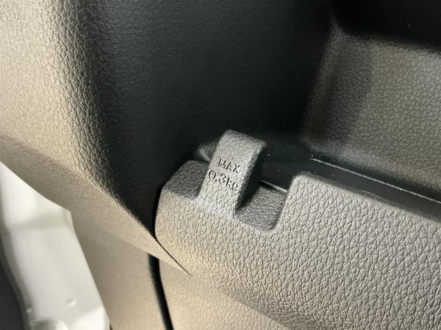 ハイゼットカーゴデッキバンG CVT車 オートマチックハイビーム スマアシCVT車 オートマチックハイビーム 両側スライドドア 前後コーナーセンサー スマートアシスト アイドリングストップ 盗難防止装置 横滑り防止装置 プッシュスタート スマートキー 12V電源ソケット(京都府)の中古車