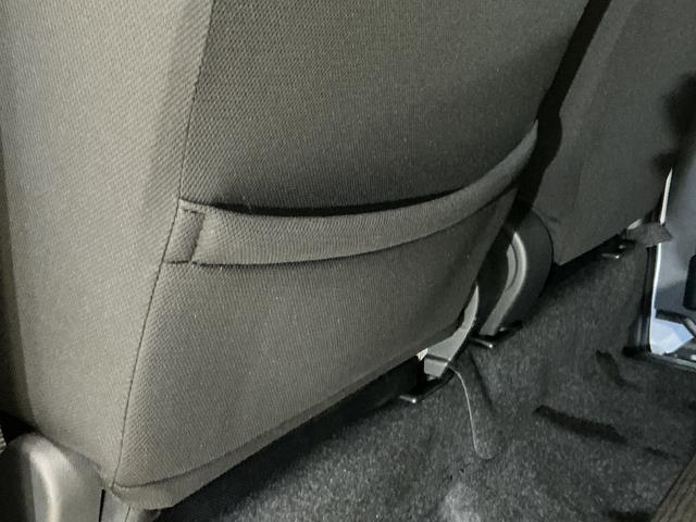 ハイゼットカーゴクルーズターボ　切替式４ＷＤ　ＣＶＴ車　両側スライドドア切替式４ＷＤ　ＣＶＴ車　両側スライドドア　前後コーナーセンサー　オートマチックハイビーム　オートライト　スマートキー　キーレスエントリー　プッシュスタート　横滑り防止装置　盗難防止装置　電動格納ミラー（京都府）の中古車