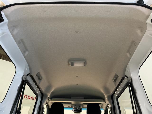 ハイゼットカーゴクルーズターボ　切替式４ＷＤ　ＣＶＴ車　両側スライドドア切替式４ＷＤ　ＣＶＴ車　両側スライドドア　前後コーナーセンサー　オートマチックハイビーム　オートライト　スマートキー　キーレスエントリー　プッシュスタート　横滑り防止装置　盗難防止装置　電動格納ミラー（京都府）の中古車