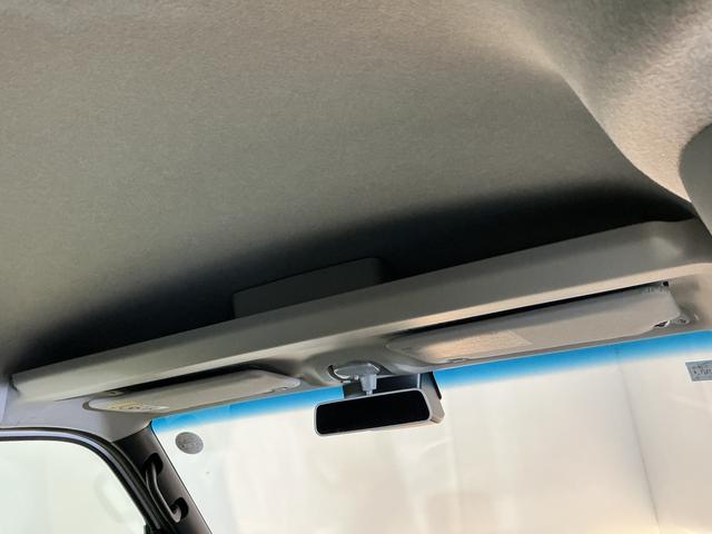 ハイゼットカーゴクルーズターボ　切替式４ＷＤ　ＣＶＴ車　両側スライドドア切替式４ＷＤ　ＣＶＴ車　両側スライドドア　前後コーナーセンサー　オートマチックハイビーム　オートライト　スマートキー　キーレスエントリー　プッシュスタート　横滑り防止装置　盗難防止装置　電動格納ミラー（京都府）の中古車