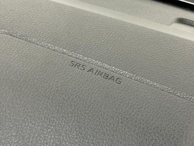 ハイゼットカーゴクルーズターボ　切替式４ＷＤ　ＣＶＴ車　両側スライドドア切替式４ＷＤ　ＣＶＴ車　両側スライドドア　前後コーナーセンサー　オートマチックハイビーム　オートライト　スマートキー　キーレスエントリー　プッシュスタート　横滑り防止装置　盗難防止装置　電動格納ミラー（京都府）の中古車