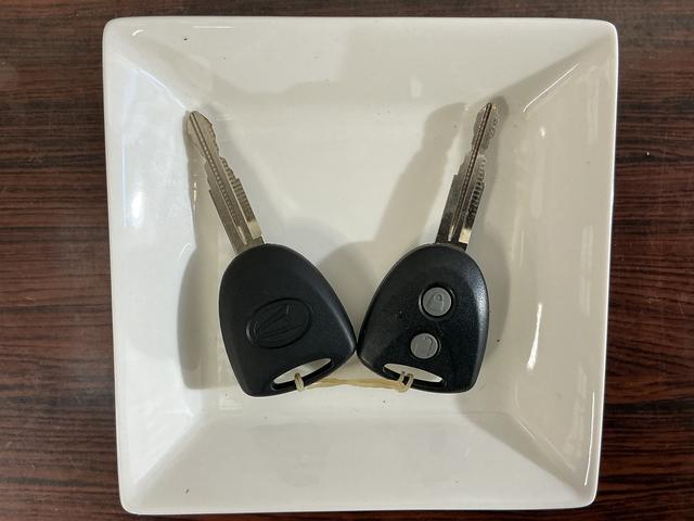 ミライースX メモリアルエディション ナビ ETC ドライブレコーダーワンオーナー ナビ ドライブレコーダー キーレスリモコン ETC アルミホイール アイドリングストップ マニュアルエアコン ロングバイザー カーペットマット パワステ パワーウインド ABS(京都府)の中古車