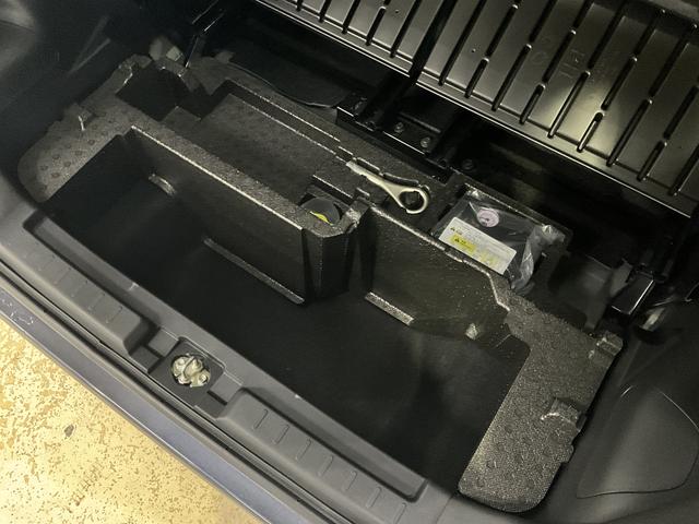 ムーヴＧ　バックカメラ　片側電動スライドドア　前後コーナーセンサーバックカメラ　片側電動スライドドア　前後コーナーセンサー　１４インチ純正アルミホイール　電子パーキング　オートマチックハイビーム　オートブレーキホールド　ＵＳＢチャージャー　ＬＥＤヘッドライト（京都府）の中古車