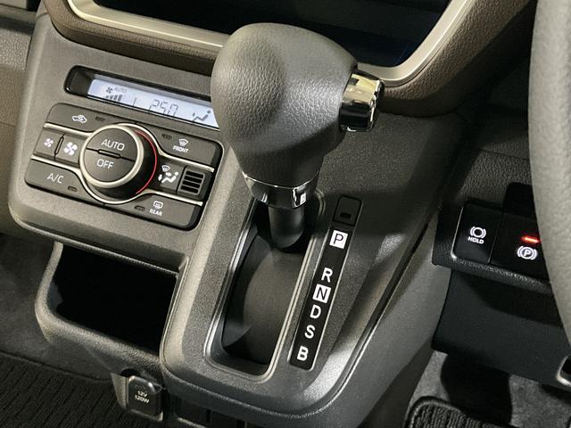 ムーヴＧ　バックカメラ　片側電動スライドドア　前後コーナーセンサーバックカメラ　片側電動スライドドア　前後コーナーセンサー　１４インチ純正アルミホイール　電子パーキング　オートマチックハイビーム　オートブレーキホールド　ＵＳＢチャージャー　ＬＥＤヘッドライト（京都府）の中古車