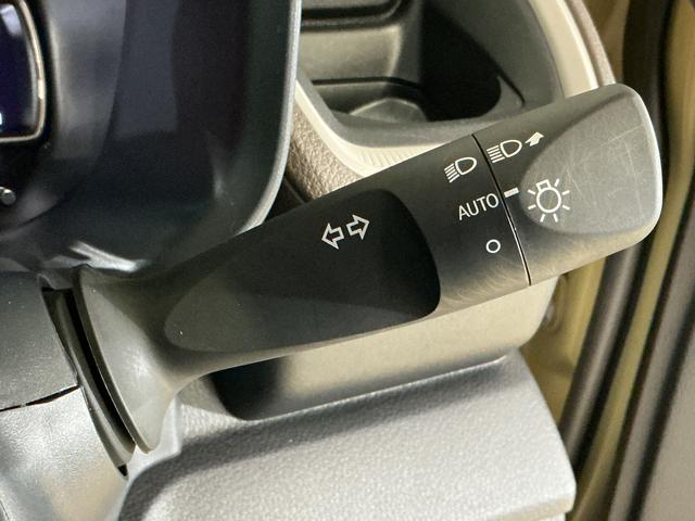 ムーヴＸ　片側電動スライドドア　前後コーナーセンサー　オートライト片側電動スライドドア　前後コーナーセンサー　オートマチックハイビーム　オートライト　ＬＥＤヘッドライト　スマートキー　キーレスエントリー　スペアキー有り　アイドリングストップ　横滑り防止装置（京都府）の中古車