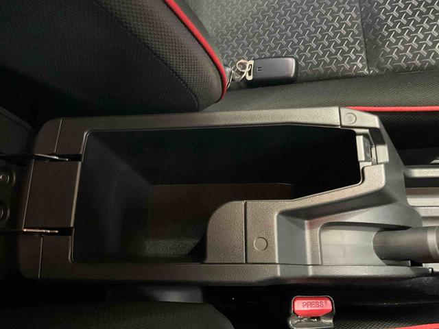 ロッキーＧ　パノラマモニターダイハツ認定中古車　予防安全機能スマートアシスト搭載　アイドリングストップ　パノラマモニター　シートリフター　シートヒーター　オートマチックハイビーム　オートライト　ＬＥＤヘッドライト　キーフリーキー（京都府）の中古車