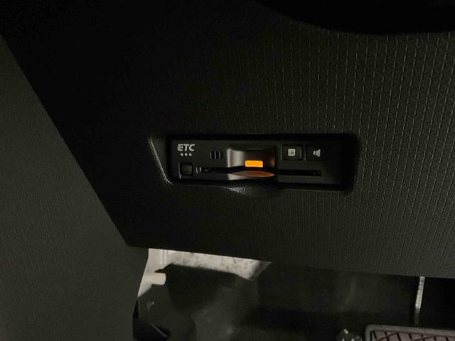 タントカスタムＲＳ　ターボ　ＥＴＣ　スマートアシストターボ　スマートアシスト　アダプティブクルーズコントロール　両側リヤパワースライドドア　プッシュボタンエンジンスタート　ＬＥＤヘッドライト　オートエアコン　オートライト　シートヒーター　バックカメラ（京都府）の中古車