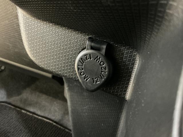 タントX ワンオーナー 4WD ロングスライドシート 電動スライドワンオーナー 4WD ロングスライドシート 両側電動スライドドア 前席シートヒーター 前後コーナーセンサー オートマチックハイビーム USBチャージャー LEDヘッドライト オートライト ドアバイザー(京都府)の中古車