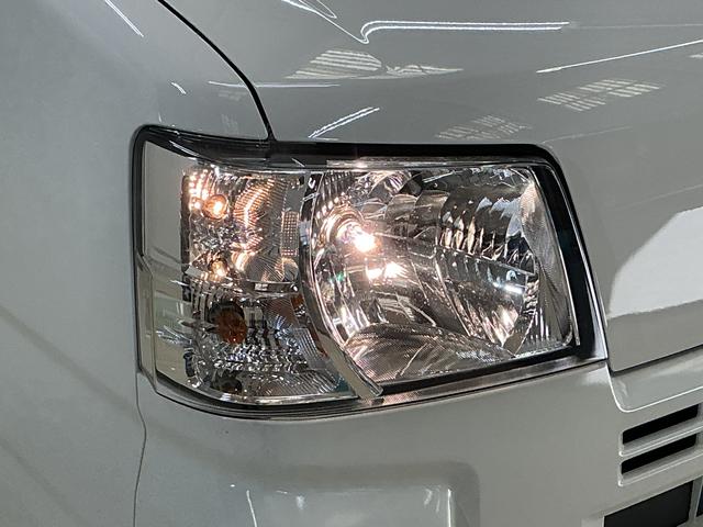 ハイゼットカーゴDX 切替式4WD CVT車 ラジオデッキ コーナーセンサー切替式4WD CVT車 ラジオデッキ コーナーセンサー オートマチックハイビーム オートライト アイドリングストップ 横滑り防止装置 キーレスエントリー ヘッドライトレべライザー 12V電源ソケット(京都府)の中古車