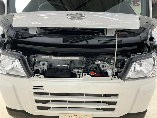 ハイゼットカーゴDX 切替式4WD CVT車 ラジオデッキ コーナーセンサー切替式4WD CVT車 ラジオデッキ コーナーセンサー オートマチックハイビーム オートライト アイドリングストップ 横滑り防止装置 キーレスエントリー ヘッドライトレべライザー 12V電源ソケット(京都府)の中古車