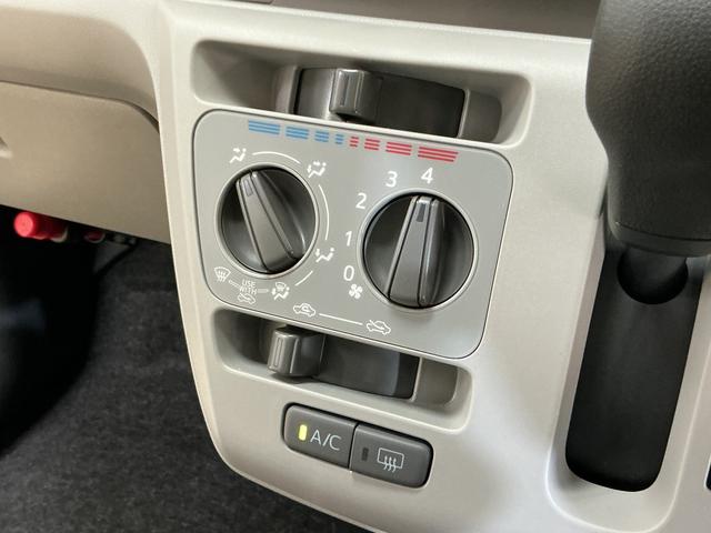 ミライースX SAIII バックカメラ 前後コーナーセンサー スマアシバックカメラ 前後コーナーセンサー オートマチックハイビーム LEDヘッドライト オートライト アイドリングストップ 横滑り防止装置 キーレスエントリー スペアキー有り 盗難防止装置 スマアシ(京都府)の中古車