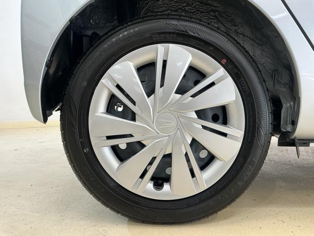 ミライースX SAIII バックカメラ 前後コーナーセンサー スマアシバックカメラ 前後コーナーセンサー オートマチックハイビーム LEDヘッドライト オートライト アイドリングストップ 横滑り防止装置 キーレスエントリー スペアキー有り 盗難防止装置 スマアシ(京都府)の中古車