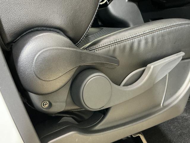 タントカスタムＲＳバックカメラ対応　ＬＥＤヘッドランプ　プッシュボタンスタート　キーフリー　アイドリングストップ　両側電動スライドドア　ベンチシート　シートヒーター　オートライト　オートエアコン　ターボエンジン　ＡＢＳ（京都府）の中古車