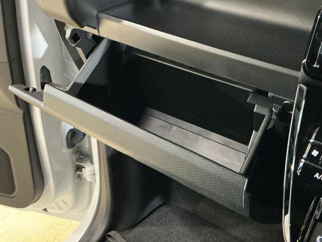 タントカスタムＲＳバックカメラ対応　ＬＥＤヘッドランプ　プッシュボタンスタート　キーフリー　アイドリングストップ　両側電動スライドドア　ベンチシート　シートヒーター　オートライト　オートエアコン　ターボエンジン　ＡＢＳ（京都府）の中古車