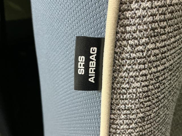 ムーヴキャンバスストライプスＧ　４ＷＤ　バックカメラ　両側電動スライドドア４ＷＤ　バックカメラ　両側電動スライドドア　前席シートヒーター　前後コーナーセンサー　電子パーキング　オートブレーキホールド　オートマチックハイビーム　ホッとカップホルダー　ＵＳＢチャージャー（京都府）の中古車