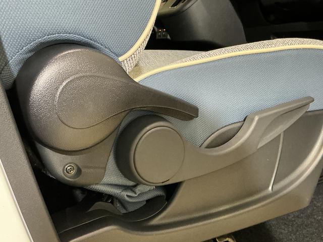 ムーヴキャンバスストライプスＧ　４ＷＤ　バックカメラ　両側電動スライドドア４ＷＤ　バックカメラ　両側電動スライドドア　前席シートヒーター　前後コーナーセンサー　電子パーキング　オートブレーキホールド　オートマチックハイビーム　ホッとカップホルダー　ＵＳＢチャージャー（京都府）の中古車