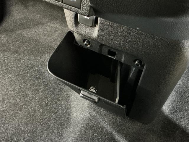 ムーヴキャンバスストライプスＧ　４ＷＤ　バックカメラ　両側電動スライドドア４ＷＤ　バックカメラ　両側電動スライドドア　前席シートヒーター　前後コーナーセンサー　電子パーキング　オートブレーキホールド　オートマチックハイビーム　ホッとカップホルダー　ＵＳＢチャージャー（京都府）の中古車