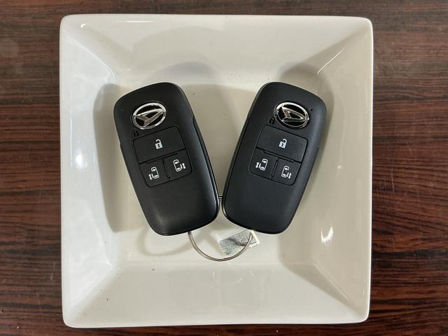 ムーヴキャンバスセオリーX 両側電動スライドドア オートマチックハイビーム両側電動スライドドア オートマチックハイビーム USBチャージャー オートライト スマートキー キーレスエントリー アイドリングストップ 盗難防止装置 横滑り防止装置 ヘッドライトレべライザー(京都府)の中古車