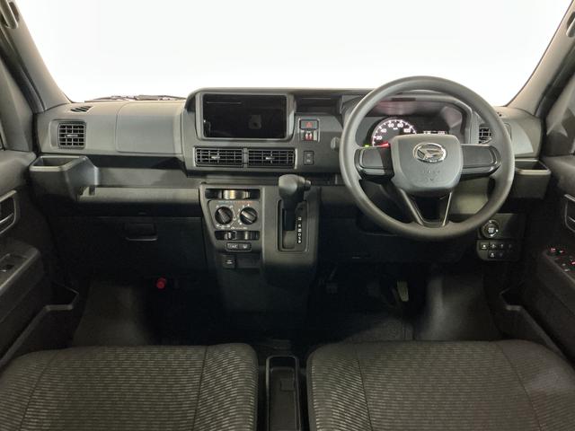 ハイゼットカーゴクルーズターボ　切替式４ＷＤ　ＣＶＴ車　前後コーナーセンサー切替式４ＷＤ　ＣＶＴ車　前後コーナーセンサー　オートマチックハイビーム　オートライト　スマートキー　キーレスエントリー　スペアキー有り　アイドリングストップ　マニュアルエアコン　横滑り防止装置（京都府）の中古車