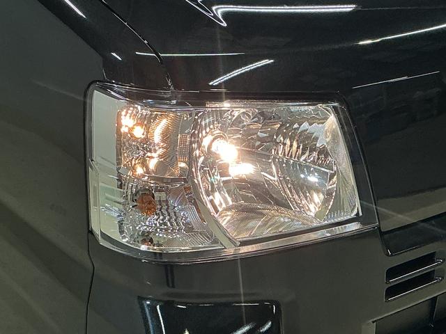 ハイゼットカーゴクルーズターボ　切替式４ＷＤ　ＣＶＴ車　前後コーナーセンサー切替式４ＷＤ　ＣＶＴ車　前後コーナーセンサー　オートマチックハイビーム　オートライト　スマートキー　キーレスエントリー　スペアキー有り　アイドリングストップ　マニュアルエアコン　横滑り防止装置（京都府）の中古車