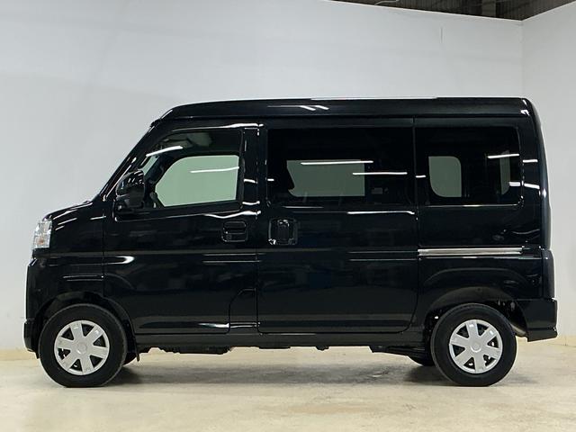 ハイゼットカーゴクルーズターボ　切替式４ＷＤ　ＣＶＴ車　前後コーナーセンサー切替式４ＷＤ　ＣＶＴ車　前後コーナーセンサー　オートマチックハイビーム　オートライト　スマートキー　キーレスエントリー　スペアキー有り　アイドリングストップ　マニュアルエアコン　横滑り防止装置（京都府）の中古車