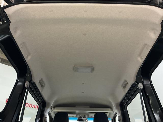 ハイゼットカーゴクルーズターボ　切替式４ＷＤ　ＣＶＴ車　前後コーナーセンサー切替式４ＷＤ　ＣＶＴ車　前後コーナーセンサー　オートマチックハイビーム　オートライト　スマートキー　キーレスエントリー　スペアキー有り　アイドリングストップ　マニュアルエアコン　横滑り防止装置（京都府）の中古車