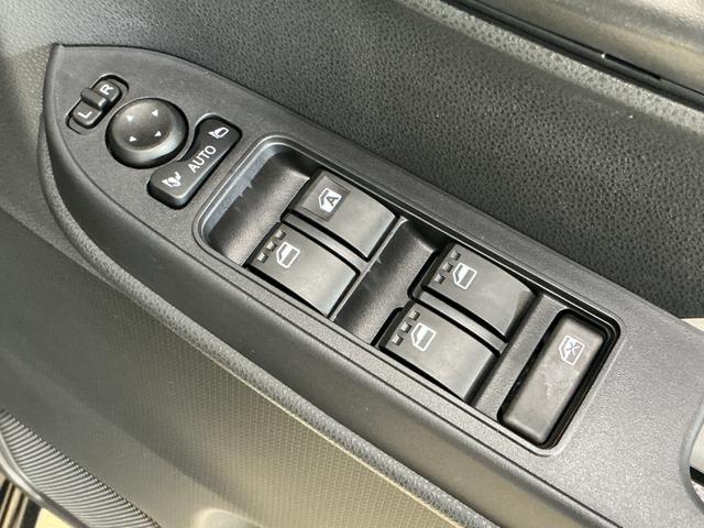 タントＸ　デモカー　４ＷＤ　バックカメラ　片側電動スライドドアデモカー　４ＷＤ　バックカメラ　片側電動スライドドア　前後コーナーセンサー　シートヒーター　電子パーキング　オートマチックハイビーム　オートブレーキホールド　ＵＳＢ　ＬＥＤヘッドライト　スマートキー（京都府）の中古車