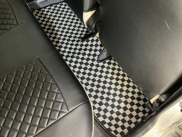 ミラココアココアプラスＧ　ワンオーナー　ＣＤオーディオ　バックカメラワンオーナー　ＣＤオーディオ　バックカメラ　ルーフレール　盗難防止装置　ドアバイザー　キーレスエントリー　フォグライト　ヘッドライトレべライザー　１２Ｖ電源ソケット　オートエアコン　スペアタイヤ（京都府）の中古車