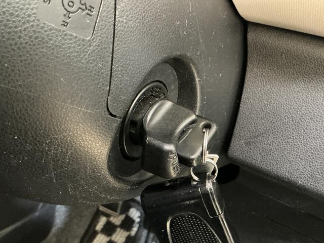 ミラココアココアプラスＧ　ワンオーナー　ＣＤオーディオ　バックカメラワンオーナー　ＣＤオーディオ　バックカメラ　ルーフレール　盗難防止装置　ドアバイザー　キーレスエントリー　フォグライト　ヘッドライトレべライザー　１２Ｖ電源ソケット　オートエアコン　スペアタイヤ（京都府）の中古車