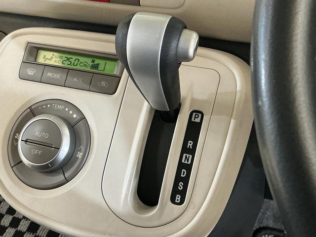 ミラココアココアプラスＧ　ワンオーナー　ＣＤオーディオ　バックカメラワンオーナー　ＣＤオーディオ　バックカメラ　ルーフレール　盗難防止装置　ドアバイザー　キーレスエントリー　フォグライト　ヘッドライトレべライザー　１２Ｖ電源ソケット　オートエアコン　スペアタイヤ（京都府）の中古車