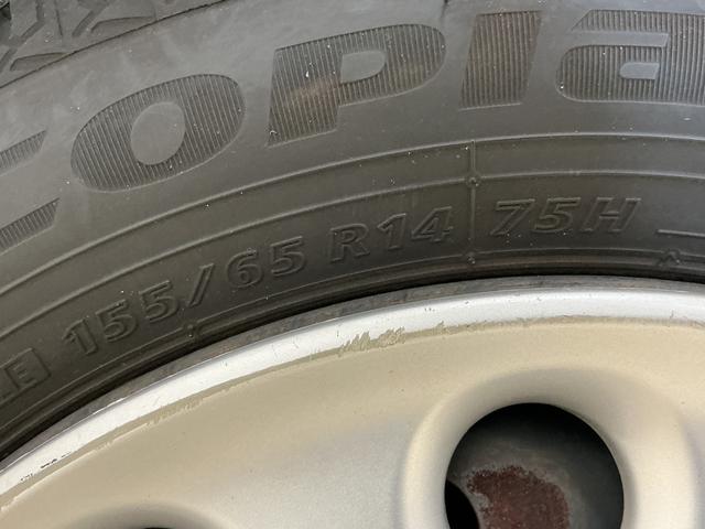 ミラココアココアプラスＧ　ワンオーナー　ＣＤオーディオ　バックカメラワンオーナー　ＣＤオーディオ　バックカメラ　ルーフレール　盗難防止装置　ドアバイザー　キーレスエントリー　フォグライト　ヘッドライトレべライザー　１２Ｖ電源ソケット　オートエアコン　スペアタイヤ（京都府）の中古車