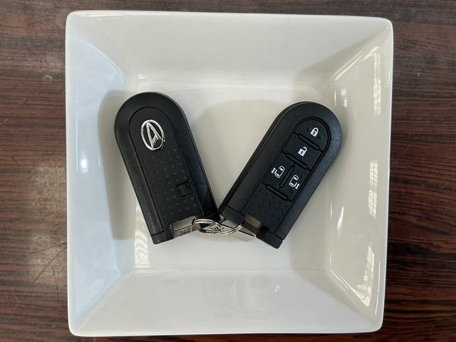 ムーヴキャンバスＸリミテッドメイクアップ　ＳＡII　ナビ　バックカメラワンオーナー　ナビ　バックカメラ　スマートアシストＩＩ　ワンセグチューナー　両側リヤパワースライドドア　プッシュボタンエンジンスタート　オートエアコン　アイドリングストップ　フォグランプ　ＡＢＳ（京都府）の中古車