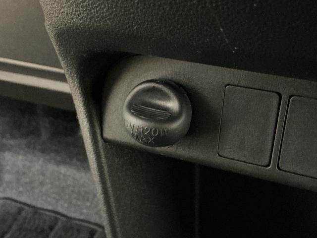 ムーヴキャンバスＸリミテッドメイクアップ　ＳＡII　ナビ　バックカメラワンオーナー　ナビ　バックカメラ　スマートアシストＩＩ　ワンセグチューナー　両側リヤパワースライドドア　プッシュボタンエンジンスタート　オートエアコン　アイドリングストップ　フォグランプ　ＡＢＳ（京都府）の中古車