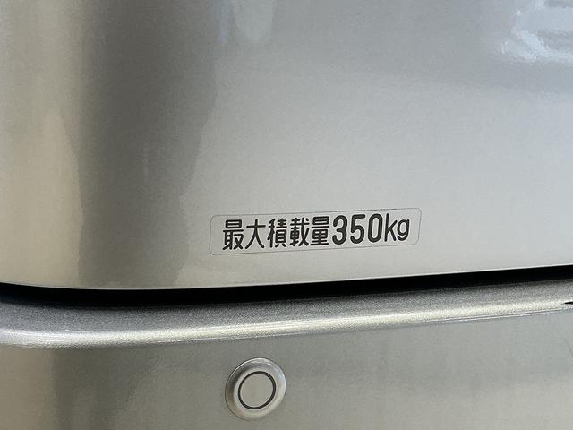 ハイゼットカーゴクルーズターボ 4WD スマートアシスト CVTターボ 4WD スマートアシスト 両側リヤスライドドア プッシュボタンエンジンスタート オートハイビーム オートライト アイドリングストップ コーナーセンサー マニュアルエアコン 電動格納式ドアミラー(京都府)の中古車