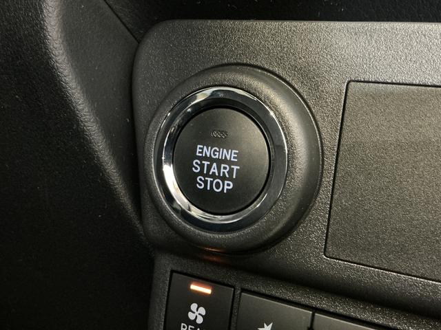 ハイゼットカーゴクルーズターボ 4WD スマートアシスト CVTターボ 4WD スマートアシスト 両側リヤスライドドア プッシュボタンエンジンスタート オートハイビーム オートライト アイドリングストップ コーナーセンサー マニュアルエアコン 電動格納式ドアミラー(京都府)の中古車