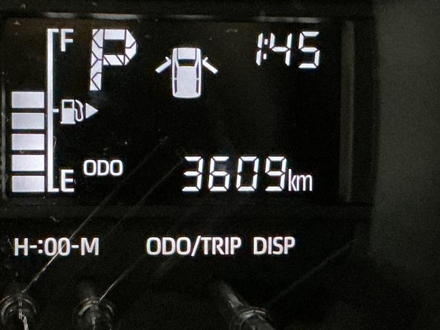 ハイゼットカーゴクルーズターボ 4WD スマートアシスト CVTターボ 4WD スマートアシスト 両側リヤスライドドア プッシュボタンエンジンスタート オートハイビーム オートライト アイドリングストップ コーナーセンサー マニュアルエアコン 電動格納式ドアミラー(京都府)の中古車