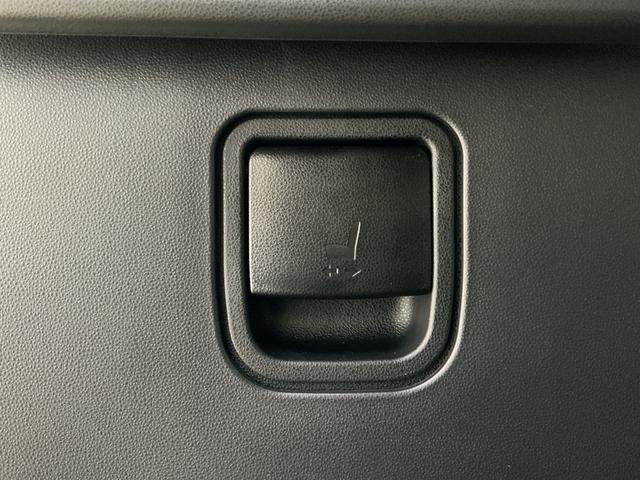 タントカスタムＸ　４ＷＤ　バックカメラ　両側電動スライドドア４ＷＤ　バックカメラ　両側電動スライドドア　前後コーナーセンサー　前席シートヒーター　電子パーキング　オートブレーキホールド　オートマチックハイビーム　１４インチ純正アルミホイール　ＵＳＢチャージャー（京都府）の中古車