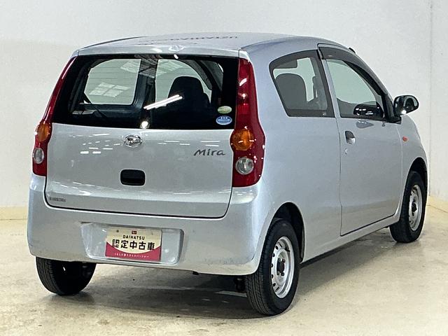 ミラＴＸ　ワンオーナー　５速ＭＴ　ラジオデッキ　ドアバイザーワンオーナー　５速ＭＴ　ラジオデッキ　キーレスエントリー　ドアバイザー　マニュアルエアコン　ヘッドライトレべライザー　１２Ｖ電源ソケット　スペアタイヤ　ラバーマット（京都府）の中古車