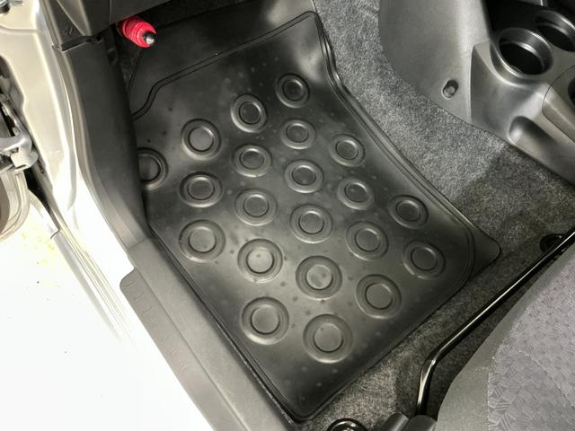 ミラＴＸ　ワンオーナー　５速ＭＴ　ラジオデッキ　ドアバイザーワンオーナー　５速ＭＴ　ラジオデッキ　キーレスエントリー　ドアバイザー　マニュアルエアコン　ヘッドライトレべライザー　１２Ｖ電源ソケット　スペアタイヤ　ラバーマット（京都府）の中古車