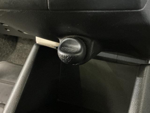 ミラＴＸ　ワンオーナー　５速ＭＴ　ラジオデッキ　ドアバイザーワンオーナー　５速ＭＴ　ラジオデッキ　キーレスエントリー　ドアバイザー　マニュアルエアコン　ヘッドライトレべライザー　１２Ｖ電源ソケット　スペアタイヤ　ラバーマット（京都府）の中古車