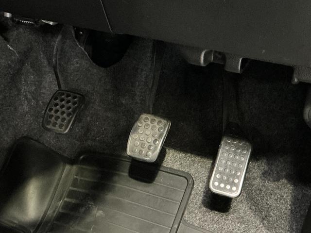 ミラＴＸ　ワンオーナー　５速ＭＴ　ラジオデッキ　ドアバイザーワンオーナー　５速ＭＴ　ラジオデッキ　キーレスエントリー　ドアバイザー　マニュアルエアコン　ヘッドライトレべライザー　１２Ｖ電源ソケット　スペアタイヤ　ラバーマット（京都府）の中古車