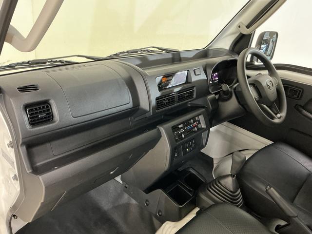 ハイゼットトラックジャンボスタンダード　５速ＭＴ　ラジオ　前後コーナーセンサー５速ＭＴ　ラジオデッキ　前後コーナーセンサー　オートマチックハイビーム　３方開　オートライト　横滑り防止装置　アイドリングストップ　マニュアルエアコン　１２Ｖ電源ソケット　ヘッドライトレべライザー（京都府）の中古車