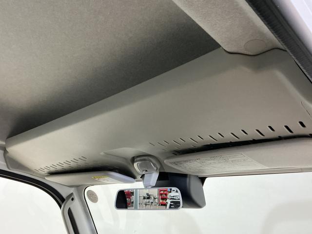 ハイゼットトラックジャンボスタンダード　５速ＭＴ　ラジオ　前後コーナーセンサー５速ＭＴ　ラジオデッキ　前後コーナーセンサー　オートマチックハイビーム　３方開　オートライト　横滑り防止装置　アイドリングストップ　マニュアルエアコン　１２Ｖ電源ソケット　ヘッドライトレべライザー（京都府）の中古車