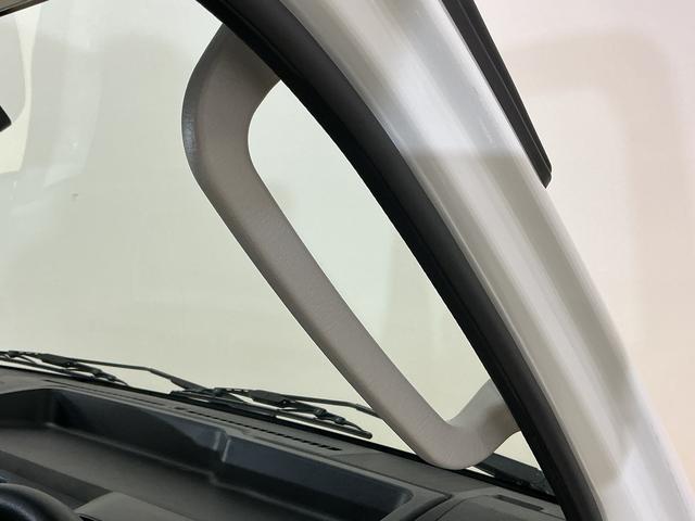 ハイゼットトラックジャンボスタンダード　５速ＭＴ　ラジオ　前後コーナーセンサー５速ＭＴ　ラジオデッキ　前後コーナーセンサー　オートマチックハイビーム　３方開　オートライト　横滑り防止装置　アイドリングストップ　マニュアルエアコン　１２Ｖ電源ソケット　ヘッドライトレべライザー（京都府）の中古車