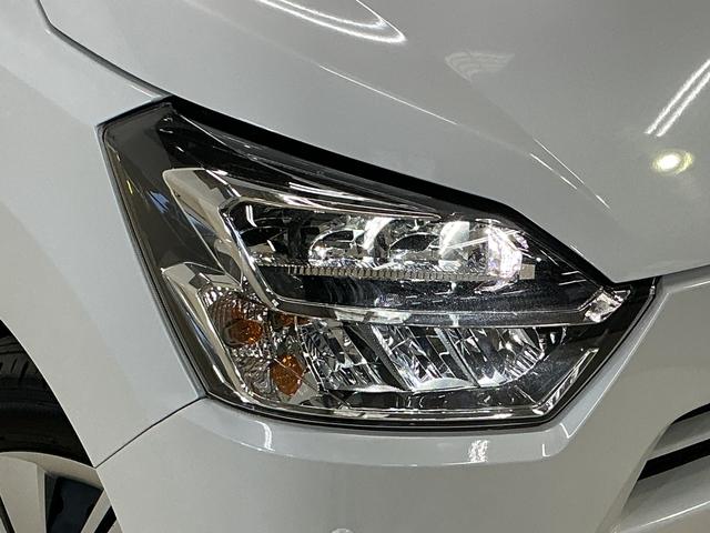 ミライースＸ　ＳＡIII　コーナーセンサー　オートマチックハイビーム前後コーナーセンサー　オートマチックハイビーム　ＬＥＤヘッドライト　オートライト　キーレスエントリー　スペアキー有り　アイドリングストップ　横滑り防止装置　ヘッドライトレべライザー　電動格納ドアミラー（京都府）の中古車